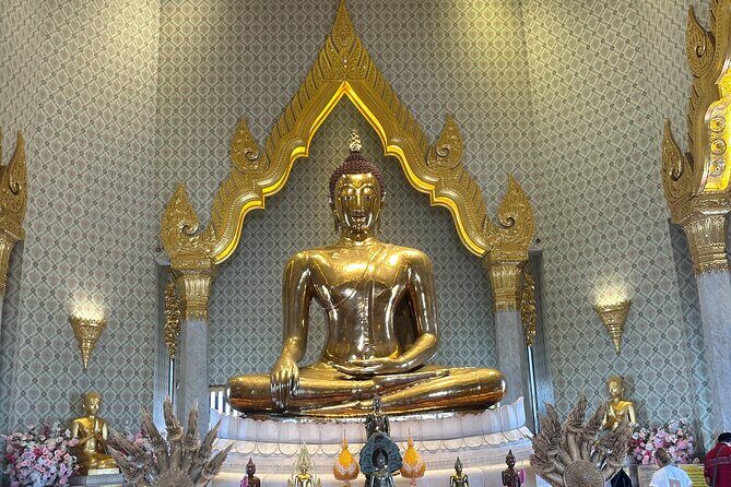 Taladnoi and Yaowarat Road. - In-Depth Itinerary Breakdown