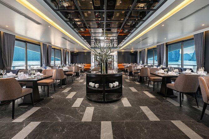 Taliya Cruise : Luxury Ha Long Bay & Lan Ha Bay Day Tour - Exploring Ha Long Bay: The First Stop