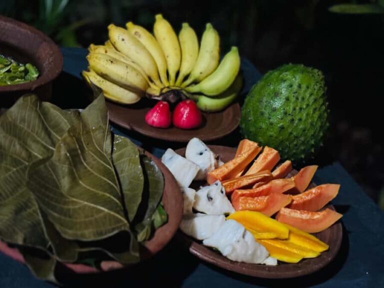 Tangalle: Sri Lankan Buffet with Unlimited Rice and Curries - The Experience and Its Setting