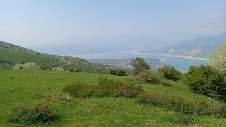 Tashkent: 2-Day Western Tian-Shan Mountains Hike - Day 1: From Tashkent to Chimgan and Small Chimgan Mountain