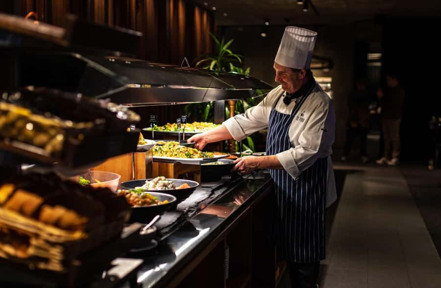 Te Puia: Te P Indigenous Evening Experience - Haka + Dinner - The Geothermal Wonders: Phutu Geyser and Beyond