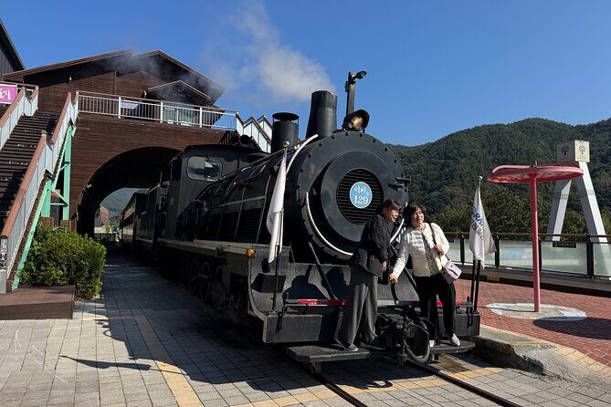 Temples of Mt Jirisan along the Seomjin River (private) - Unique Features and Practical Considerations