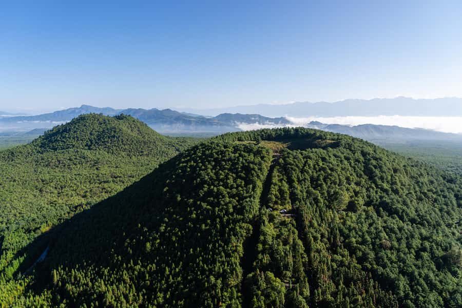 Tengchong: 5-Day Volcanic Hot Springs & Nature - Trekking Gaoligong Mountain: A Nature Lover’s Dream