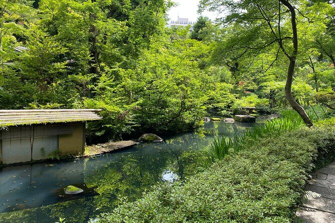 The Art of Beauty in Omotesando's Nezu Garden and Beni Museum - The Nezu Museum: Tranquil Art and Garden