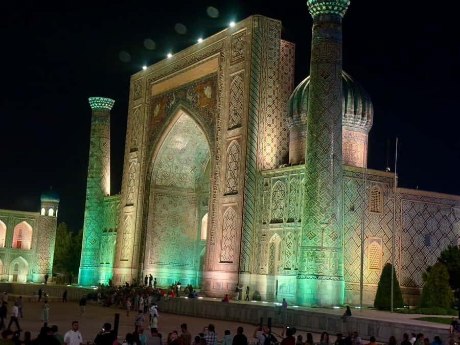 Timeless Travels in Samarkand - A Taste of Local Life and Flavors