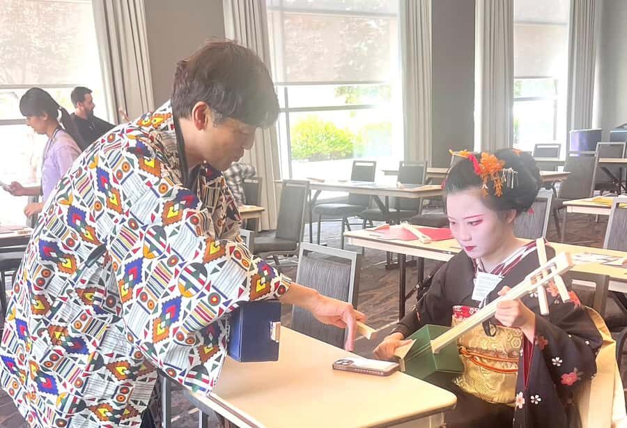 Tokyo: Build and Play Your Own Shamisen Workshop - An In-Depth Look at the Shamisen Workshop