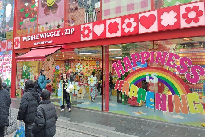 Tokyo Experience kawaii in Harajuku City Walking Tour 1 Hour - Practical Aspects: What to Expect