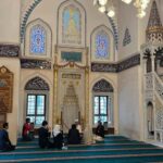 Tokyo: Halal-Friendly Walking Tour for Muslim Travelers - Detailed Breakdown of the Itinerary