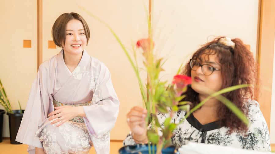 Tokyo Ikebana Wellness Art Experience near Shinjuku - The Venue and Atmosphere