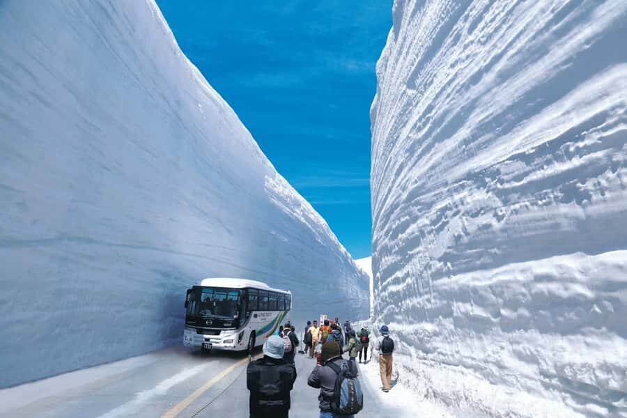 Tokyo: Kamikochi & Tateyama Kurobe Snow Wall 2-Day Tour - An In-Depth Look at the 2-Day Kamikochi & Tateyama Kurobe Snow Wall Tour