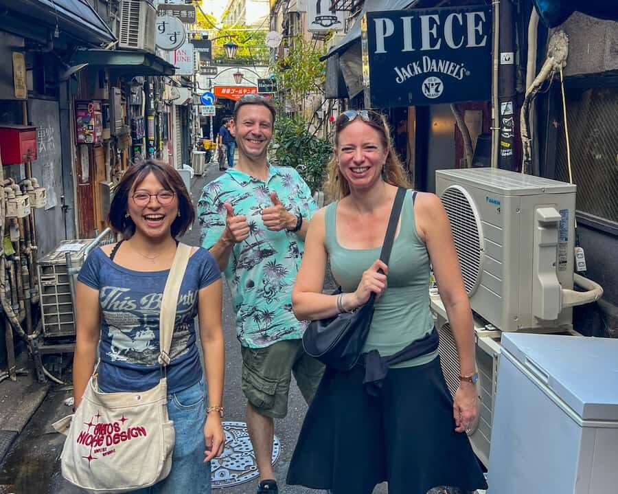 Tokyo: Private Shinjuku Tour - Golden Gai, Unlimited Sake - Practical Details and What to Keep in Mind