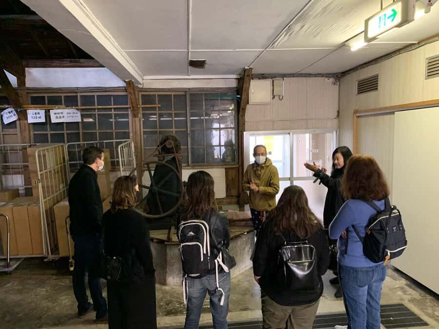 Tokyo: Toshimaya Sake Brewery Tour with Sake Tasting - The Itinerary: What to Expect During the Tour