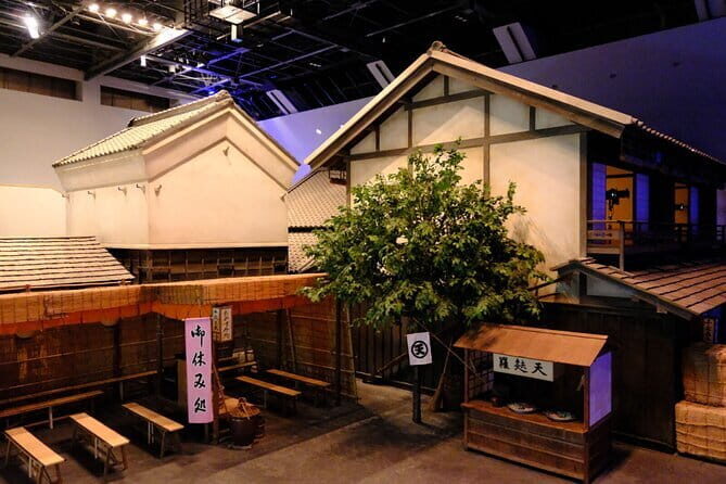 Tokyo Tour Imperial Palace, Sake, Robots, Gardens and Edo Museum - Edo-Period Townscape at Fukagawa Edo Museum