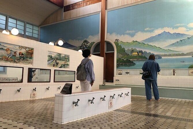 Tokyo Urban City Hike and Architectural Tour - Who Should Consider This Tour?