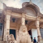 Tokyo Walking Tour: Tsukiji Market, Incense, Imperial Palace - Exploring Tsukiji’s Heartbeat