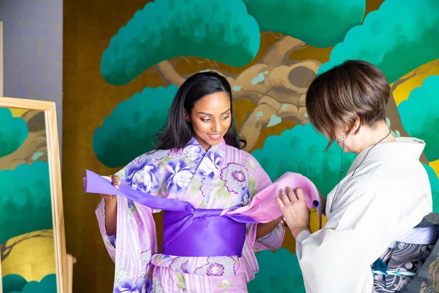 Tokyo: Yukata Dressing Experience in Ginza - The Dressing Process: Step-by-Step