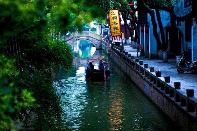 Tongli Water Town Private Day Tour with Hot Spring Spa Experience from Suzhou - Transition to the Hot Spring Spa