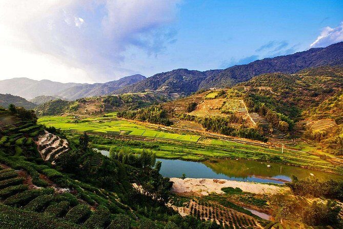 Tour Guide and Car: Private Day Tour to Yunshuiyao Ancient Village from Xiamen - What to Expect from the Private Day Tour to Yunshuiyao