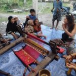 Traditional Weaving Workshop - Dressing Up for the Perfect Photo