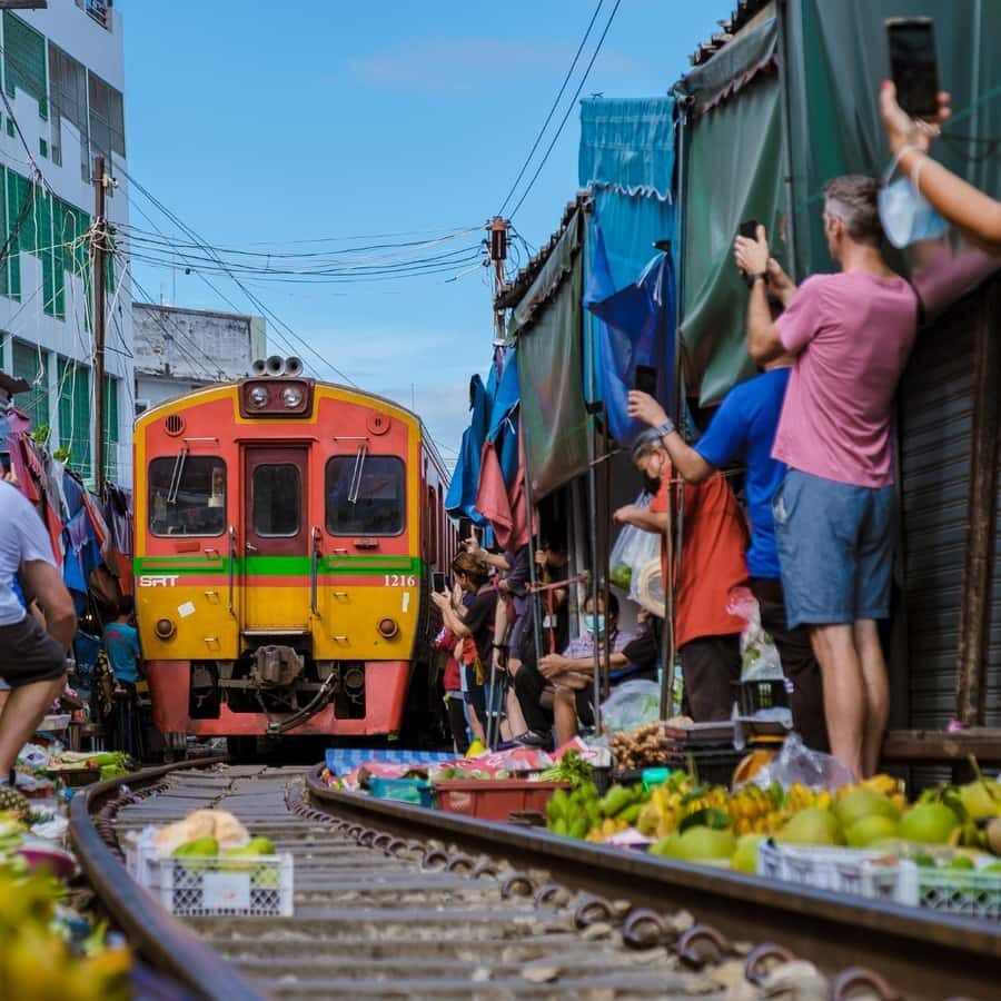 Train Market, Floating Market, and Salt Lake Tour by driver - Deep Dive into the Experience