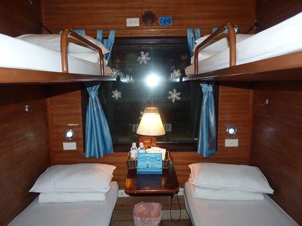 Train Tickets Hanoi - Sapa(Lao Cai) - The Cabin Experience: Comfort and Authenticity