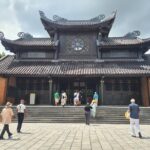 Trang An and Bai Dinh Day Tour from Hanoi (Mua Cave Optional) - Transportation and Group Size