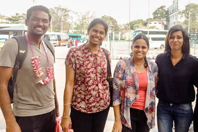 Transfer between Colombo (CMB) Airport and The Kingsbury, Colombo - The Booking Process and Price Analysis