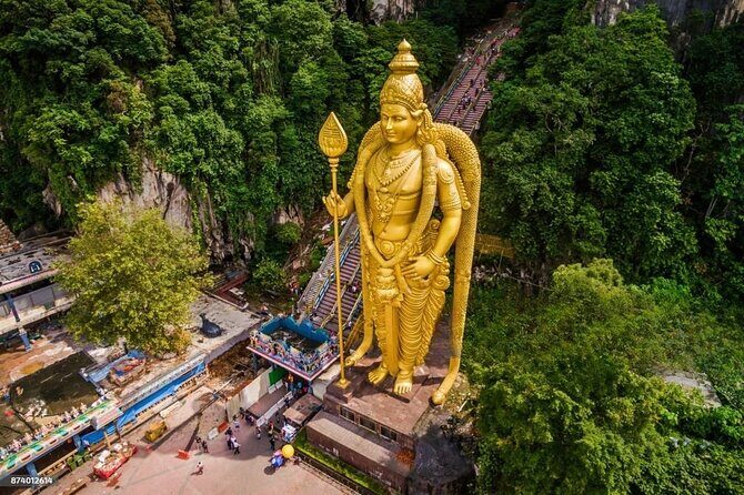 Transit and Discover Experience the Heart of Kuala Lumpur - Exploring the Itinerary in Detail