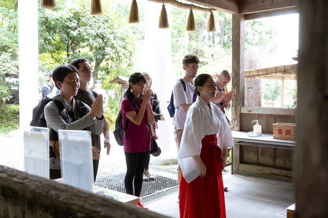 Trekking Tour to Faith, Ancient Paths and the Falls from Hitachi - Who Should Consider This Tour?