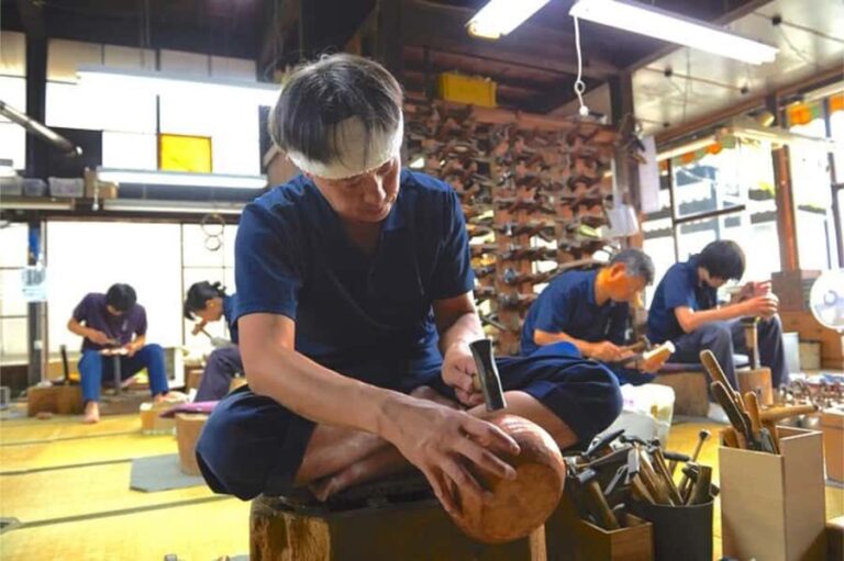 Tsubame Sanjo: Private Factory Tour with Guide & Vehicle - Who Should Consider This Tour?