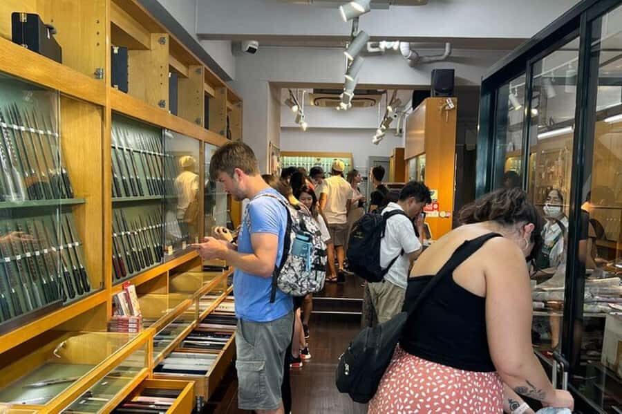 Tsukiji and Asakusa Kappabashi Knife Shop Tour with Guide - A Morning in Tsukiji Market