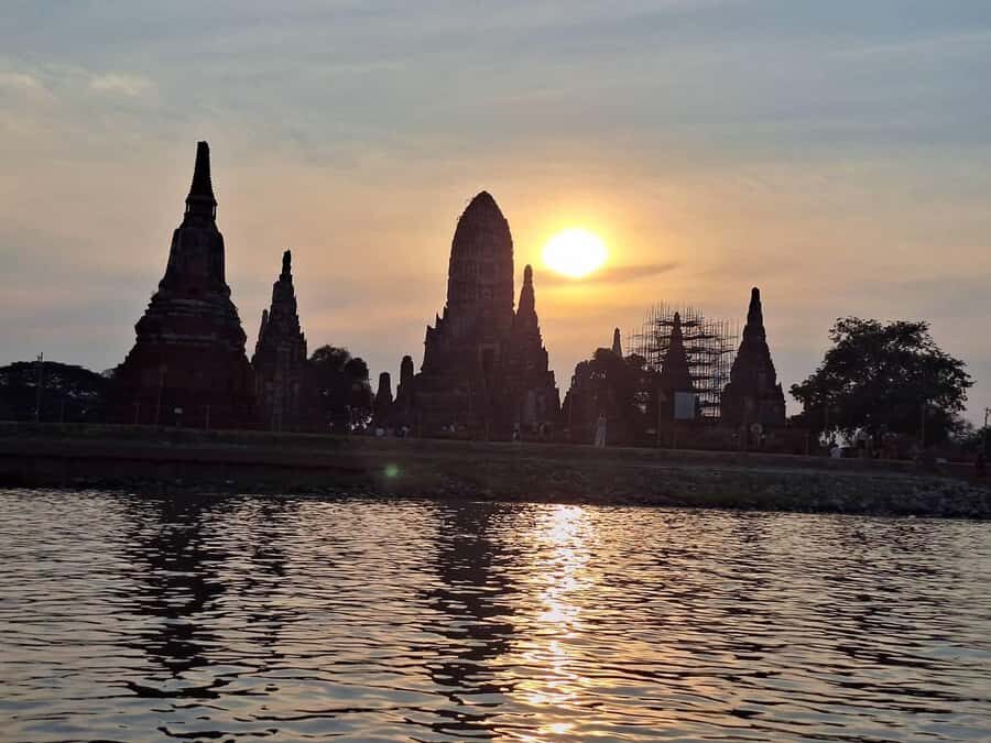 Twilight Tour of Ayutthaya: Big Buddha & Scenic Boat Ride - What to Expect from the Tour