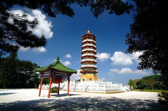 Two-days Puli Town & Sun Moon Lake & Lukang Tour - Puli Town and Surroundings: A Taste of Rural Taiwan