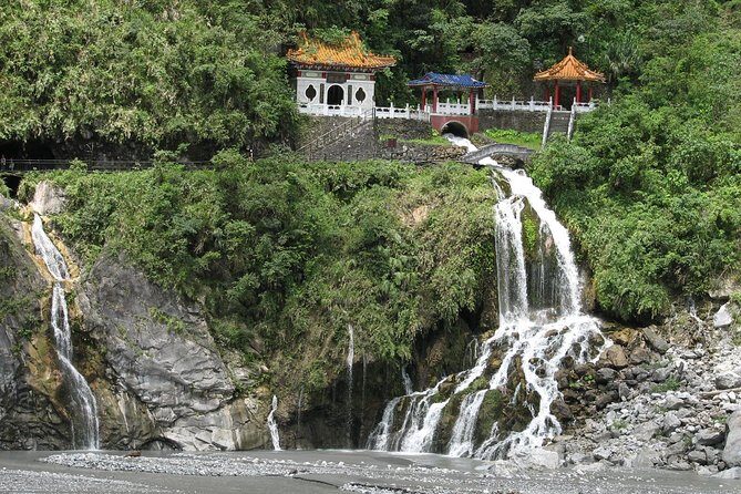 Two-days Yi-lan & Grand Taroko Gorge Park Tour - A Closer Look at the Itinerary