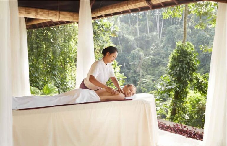 Ubud: Awana Pool Lunch or Brunch & Forest Spa - What Makes This Experience Valuable?
