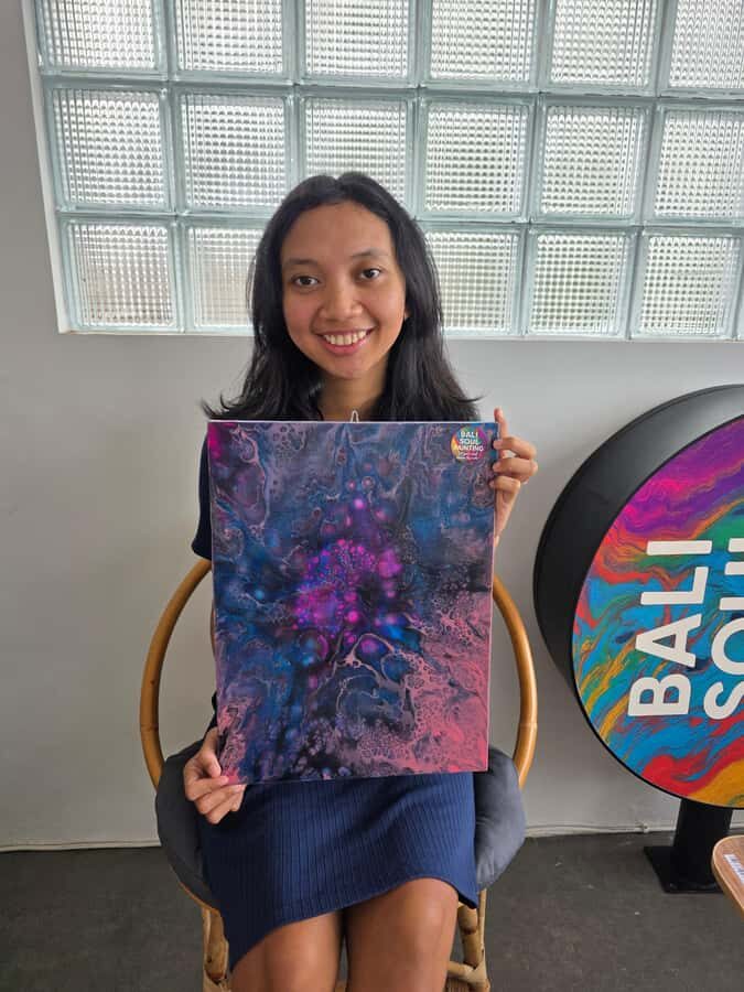 Ubud: Create Your Own Pouring Painting Art Workshop - The Welcome & Setting