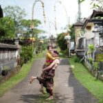 Ubud: Delodsema Traditional Village with Balinese Costume - The Village Environment