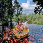 Ubud: Koi fish Photoshoot, Monkey Forest & infinity pool - Practical Details & What to Expect