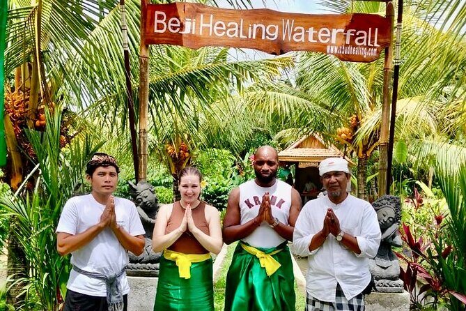 Ubud: Palm Reading and Trauma Healing Therapy - What to Expect in Detail