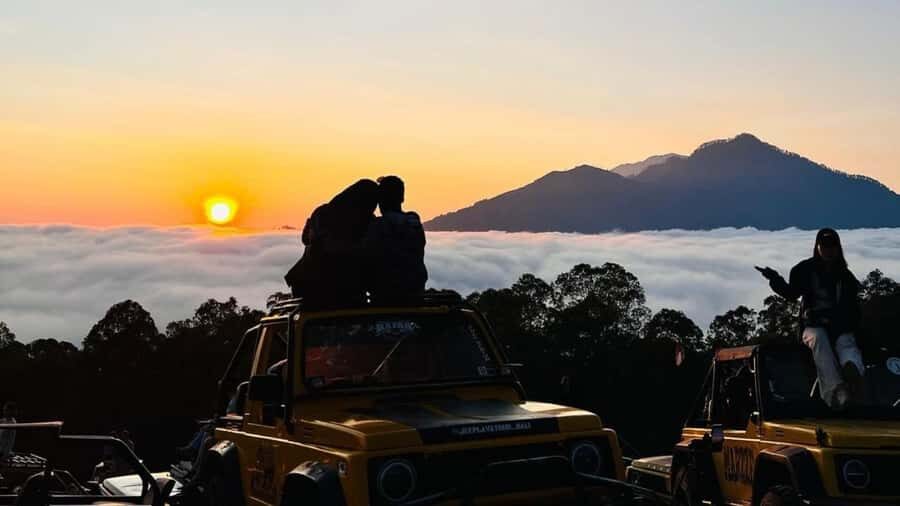 Ubud: Sunrise Jeep Tour, Ayung Rafting & Gorilla ATV Ride - Detailed Breakdown of the Itinerary