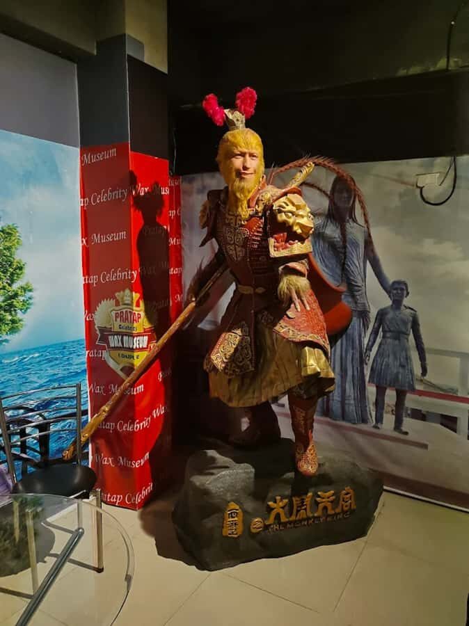 Udaipur: Wax Museum, 3D Art Gallery, and Horror Show Tour - Key Points