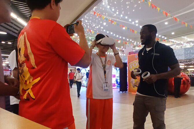 Ultimate Virtual Reality Fitness and Gaming Experience - Meeting Point and Accessibility