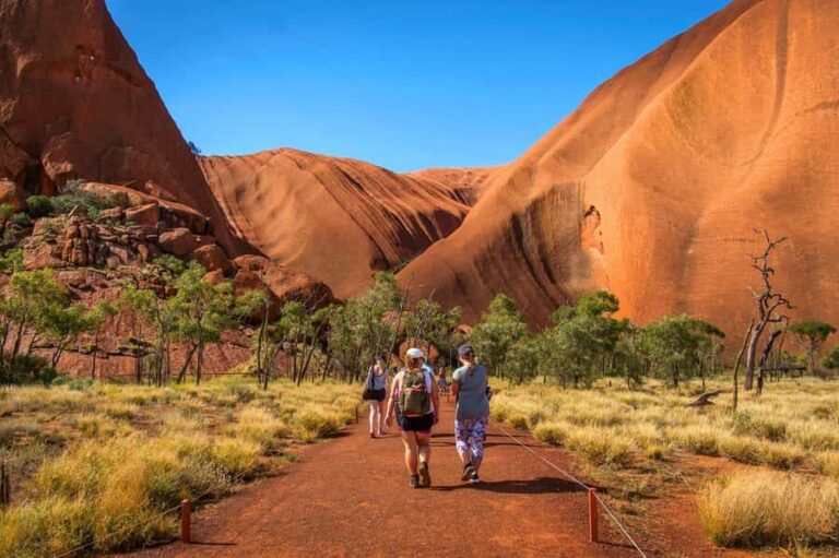 Uluru Overnight Escape from Ayers Rock Resort - Practical Details and Value