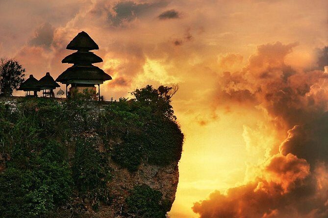 Uluwatu Temple Tour With Eat Pray and Love (EFL) Beach Visit - An In-Depth Look at the Itinerary
