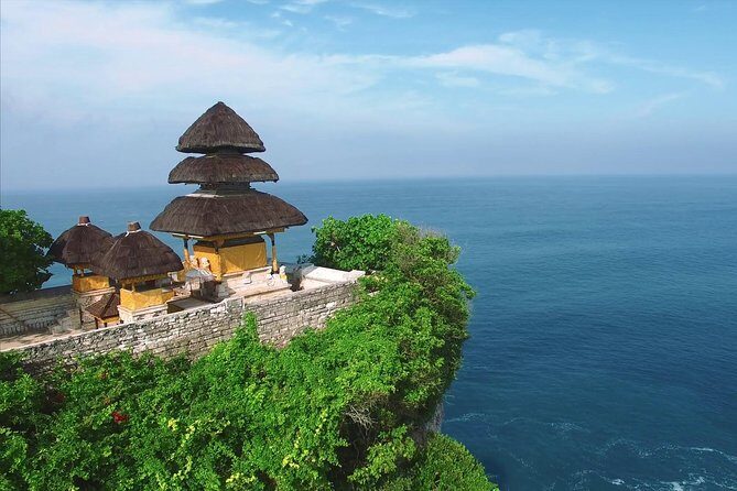 Uluwatu Temple with Kecak Dance including Barbecue Seafood Set and Lobster - Exploring the Itinerary in Detail