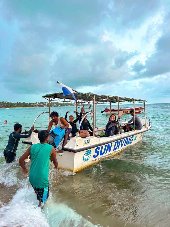 Unawatuna: Rock Island Snorkeling Tour with Equipment - Who Will Love This Tour?