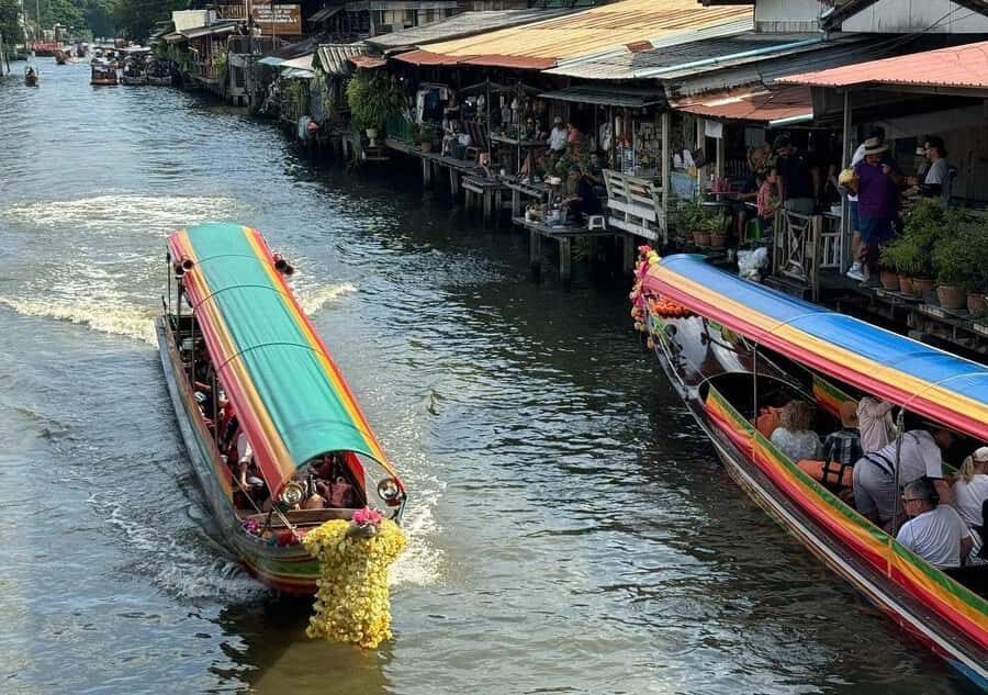 Urban Wildlife & Everyday Life Along Bangkoks Waterways - Practical Details & Considerations