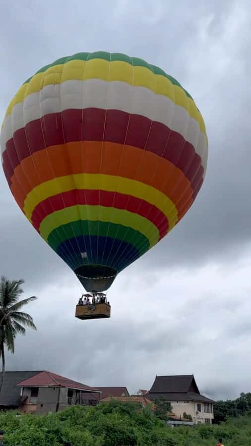 Vang Vieng Kayaking + Hot Air Balloon Experience - Who Is This Tour Best Suited For?