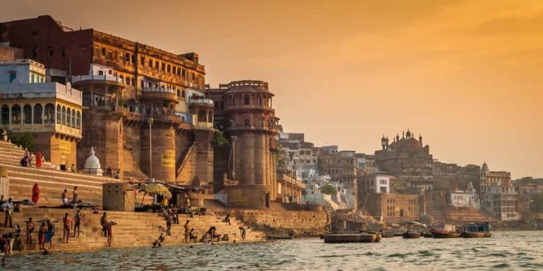 Varanasi: 4-Day Guided Tour with Boat Ride and Aarti - Practical Details and Value