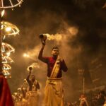 Varanasi: Ganges Evening Boat Ride and Aarti Ceremony - The Magic of the Sunset and the Ganga Aarti